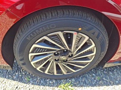 2026 Hyundai SONATA HYBRID SEL