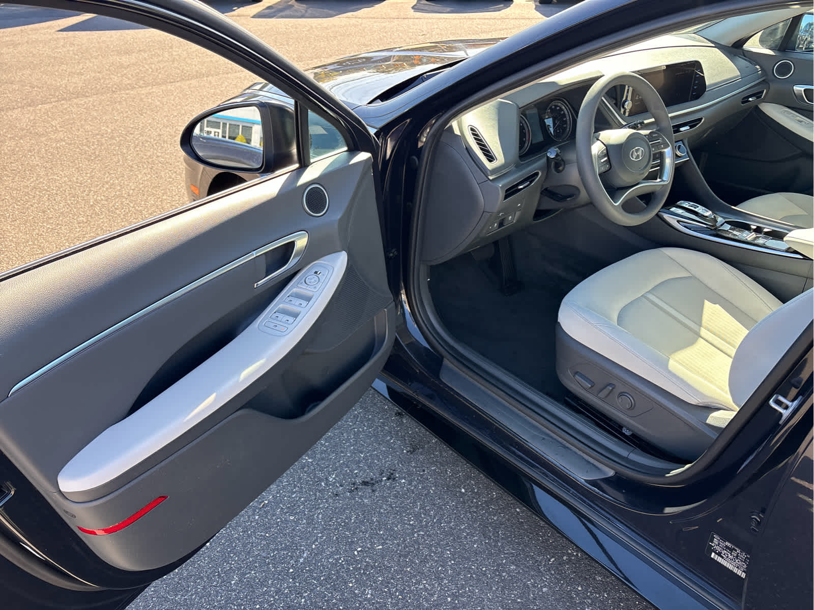 2023 Hyundai SONATA SEL