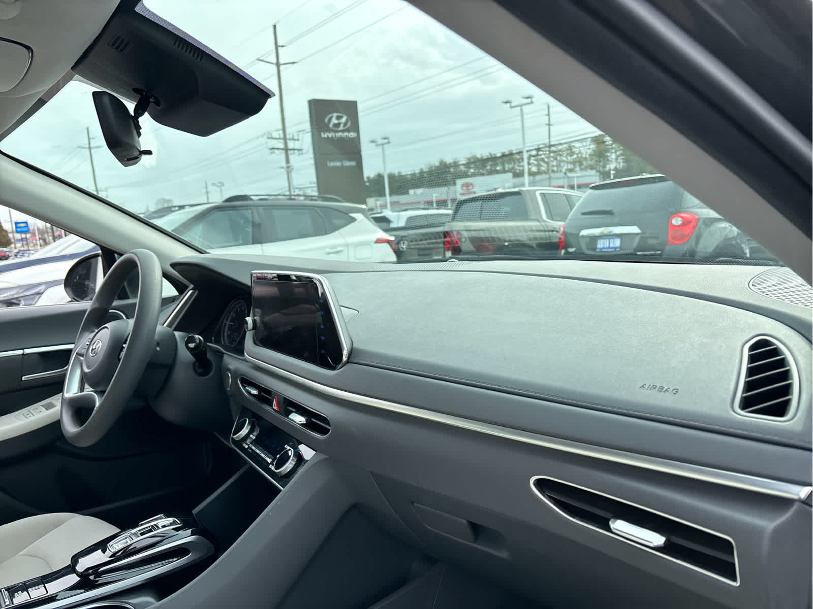 2023 Hyundai SONATA SEL