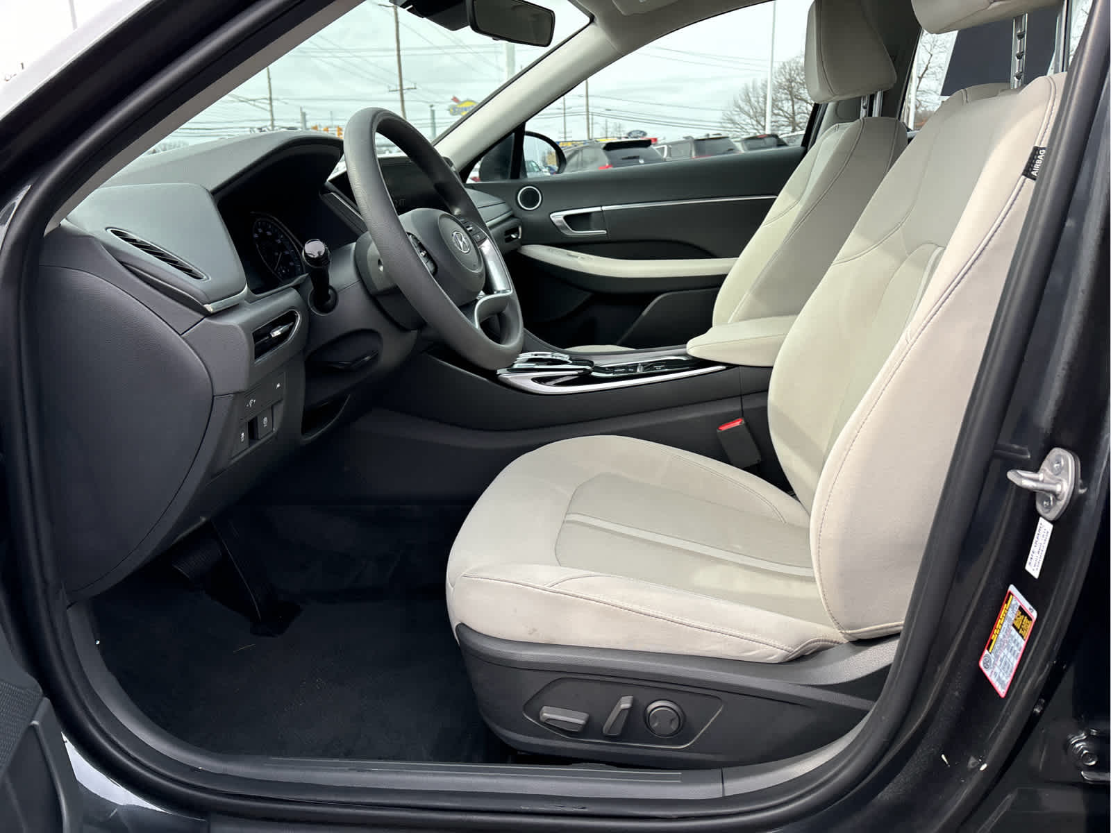 2023 Hyundai SONATA SEL