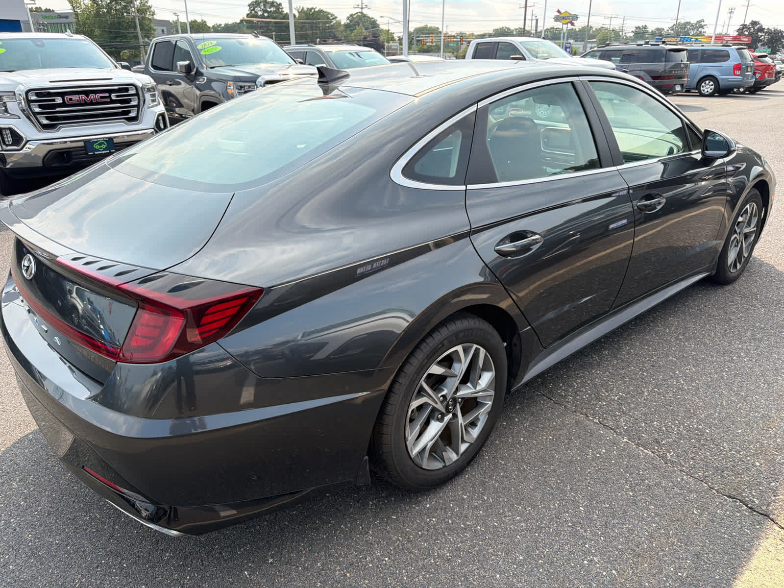 2023 Hyundai SONATA SEL