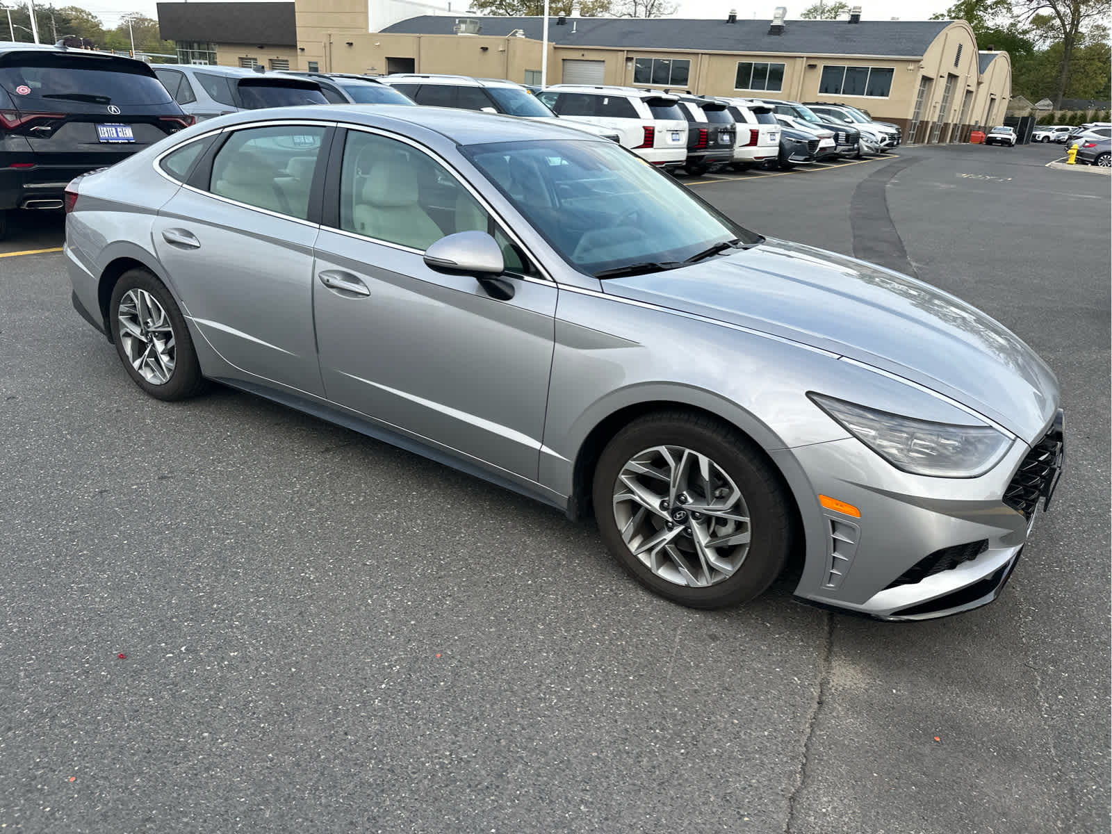 2023 Hyundai SONATA SEL