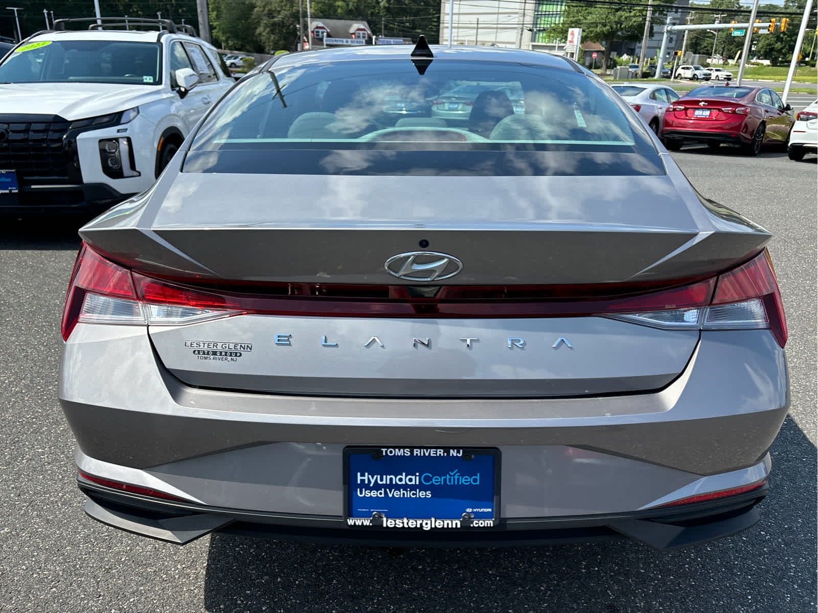2023 Hyundai ELANTRA SE
