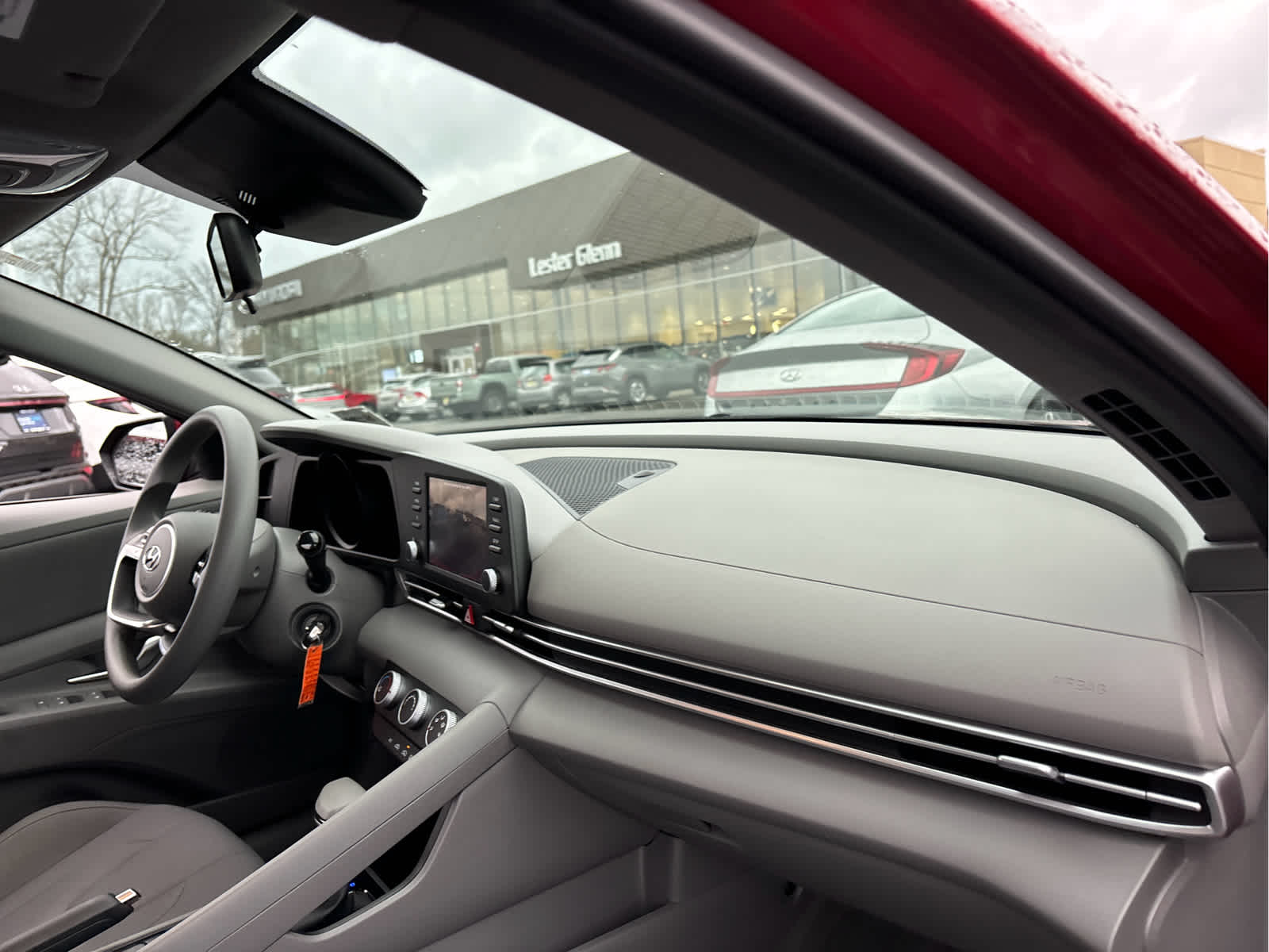 2023 Hyundai ELANTRA SE