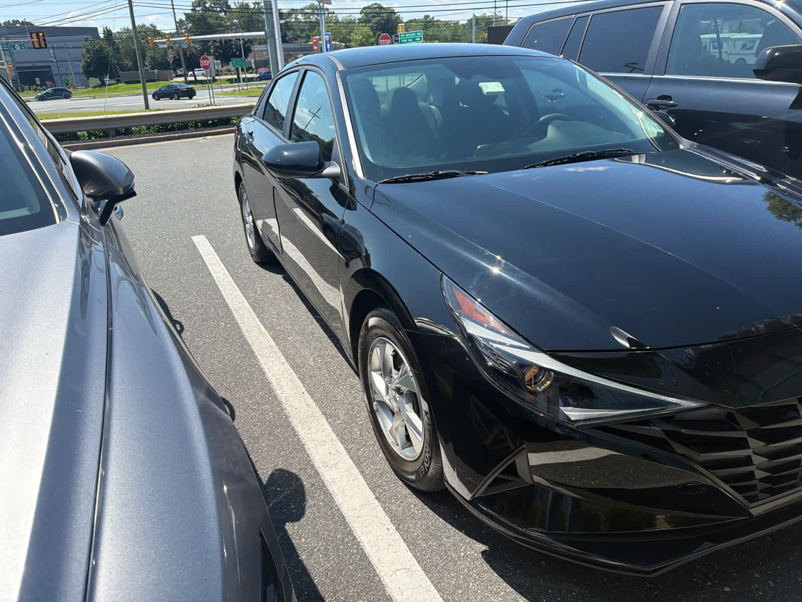 2023 Hyundai ELANTRA SE