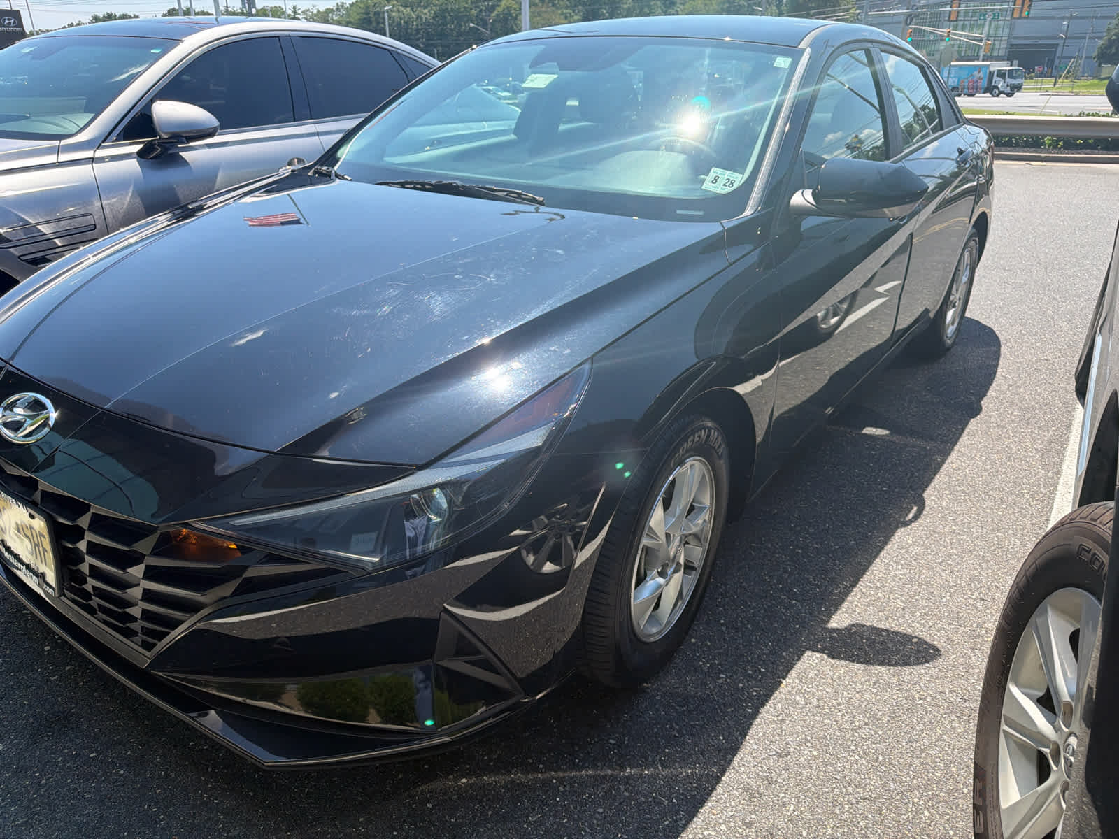 2023 Hyundai ELANTRA SE