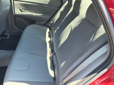 2023 Hyundai ELANTRA SE