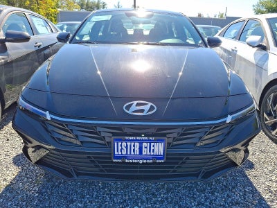 2026 Hyundai ELANTRA SE
