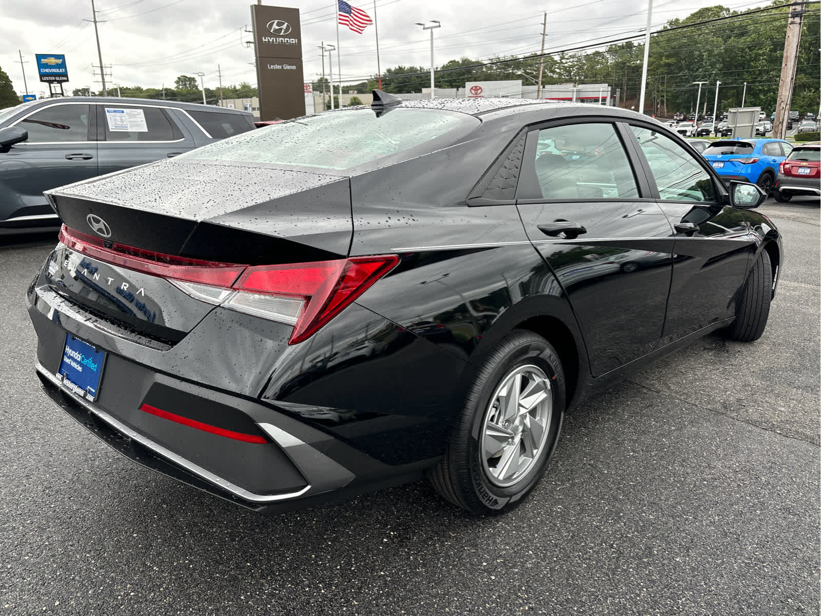 2026 Hyundai ELANTRA SE
