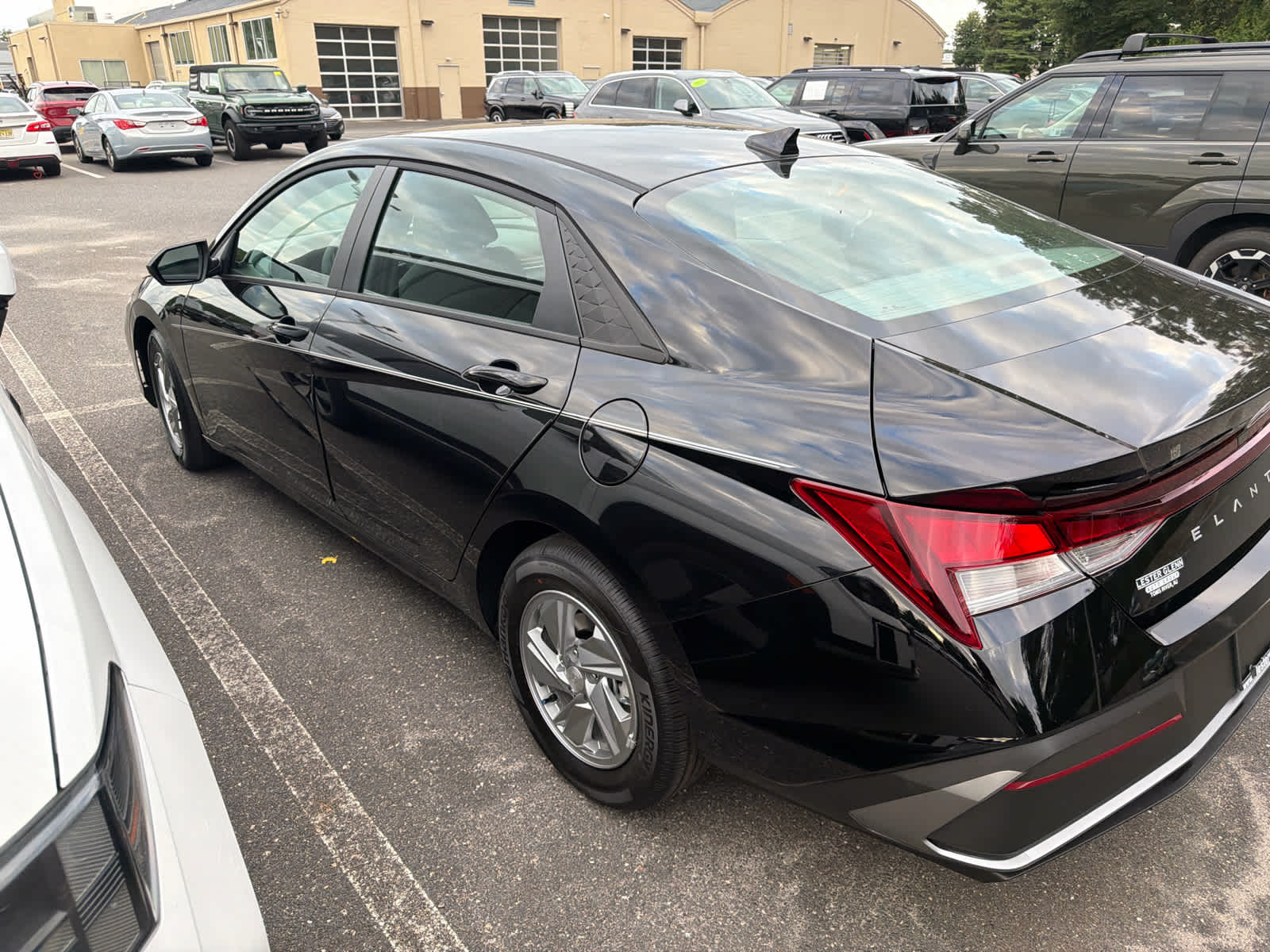 2026 Hyundai ELANTRA SE