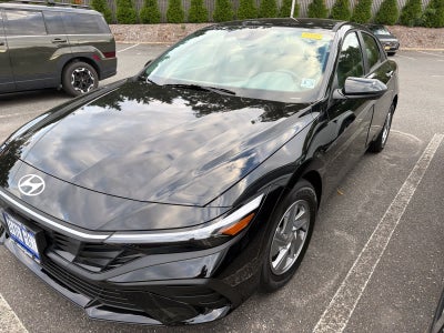 2026 Hyundai ELANTRA SE
