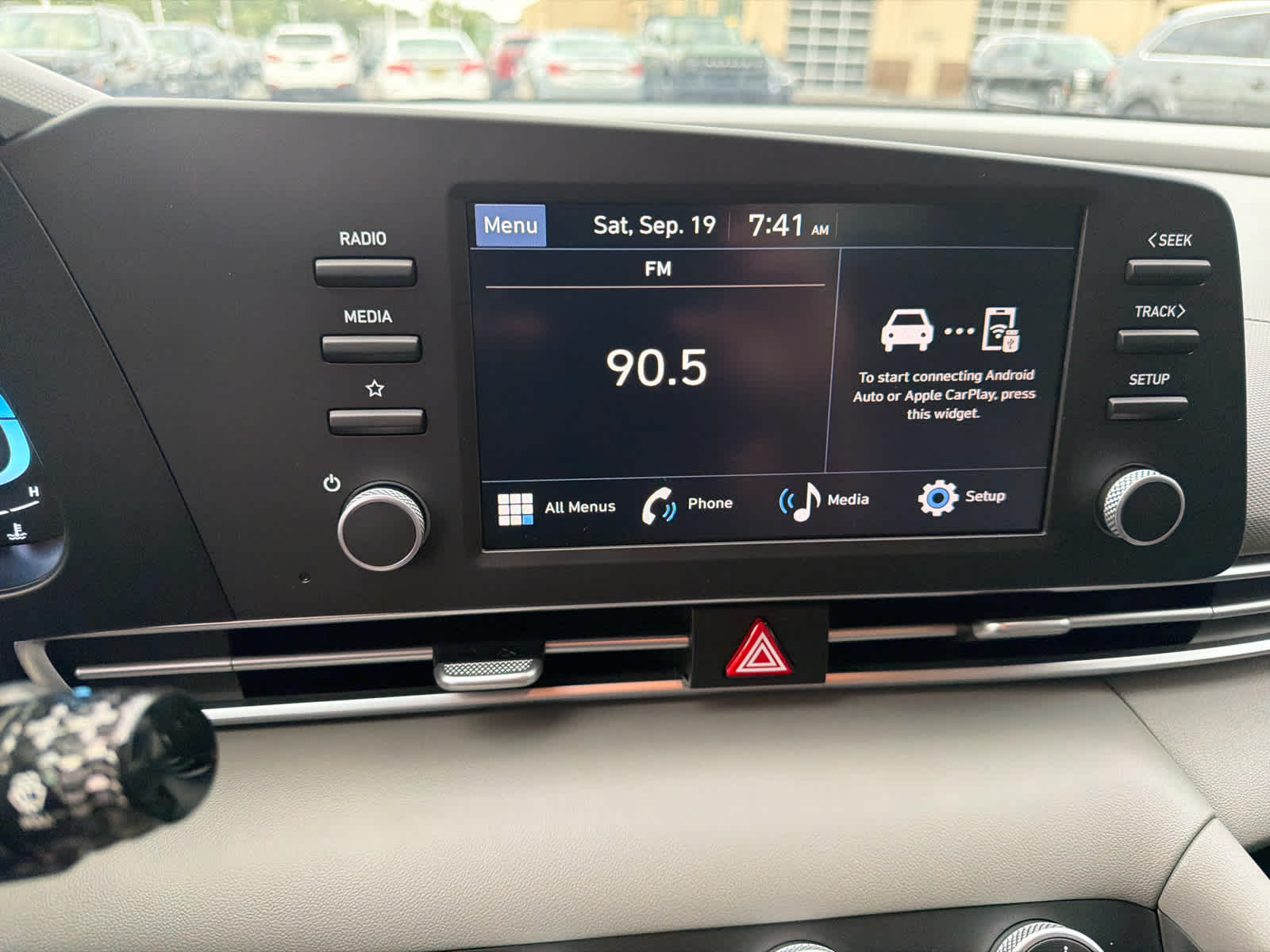 2026 Hyundai ELANTRA SE