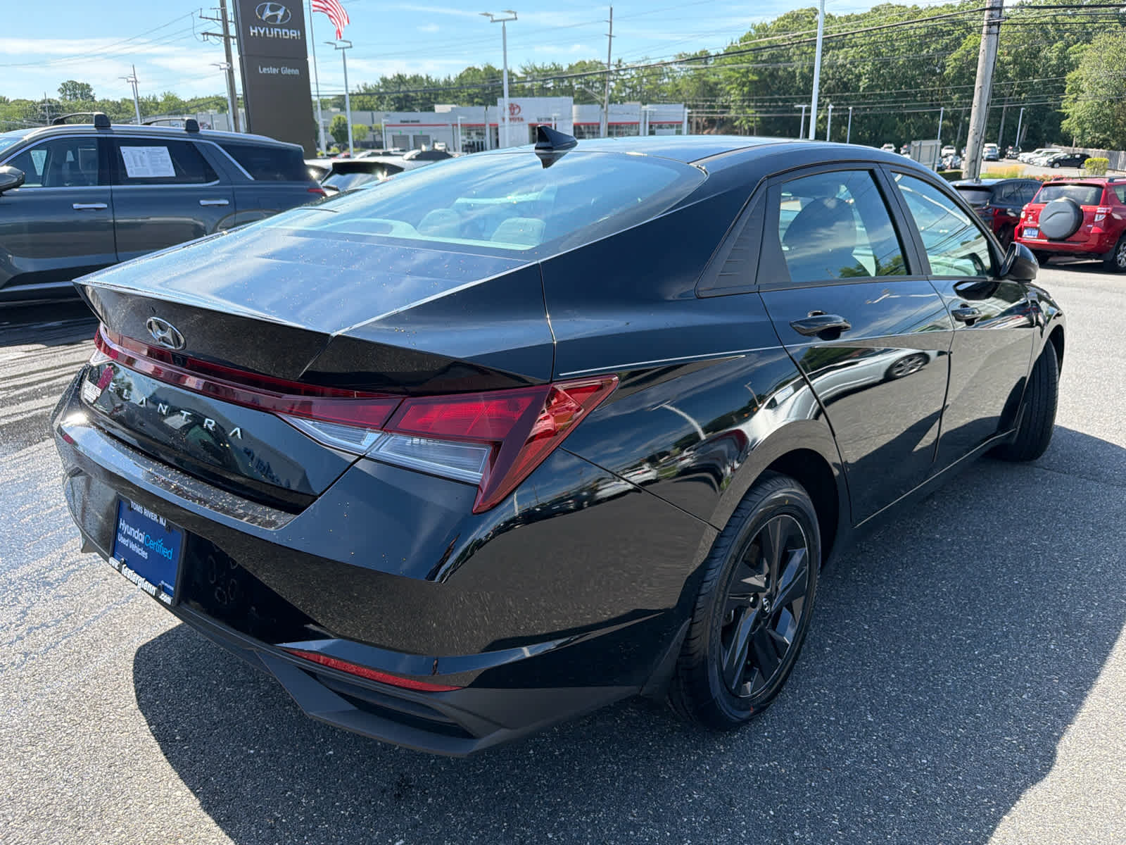 2023 Hyundai ELANTRA SEL