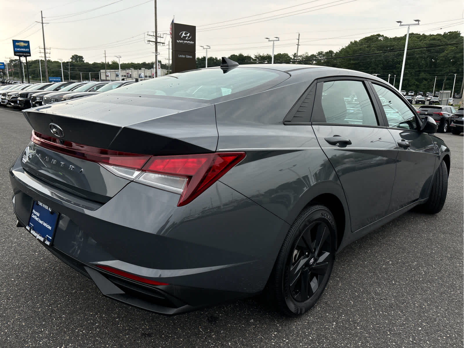 2023 Hyundai ELANTRA SEL