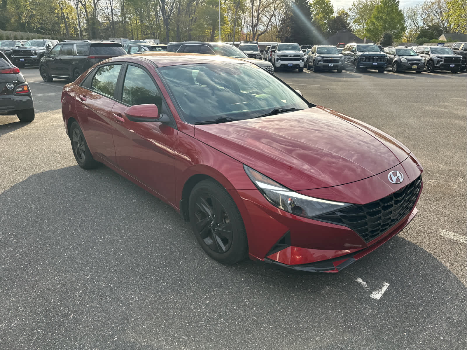 2023 Hyundai ELANTRA SEL