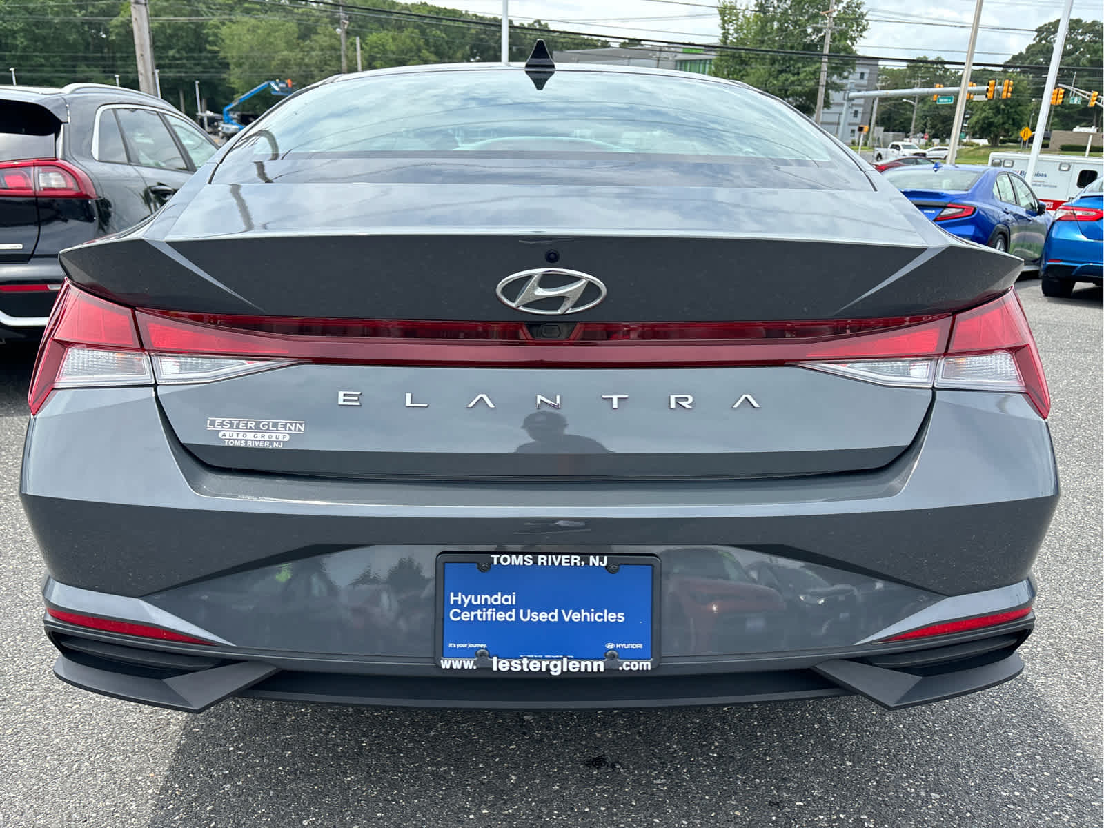 2023 Hyundai ELANTRA SEL