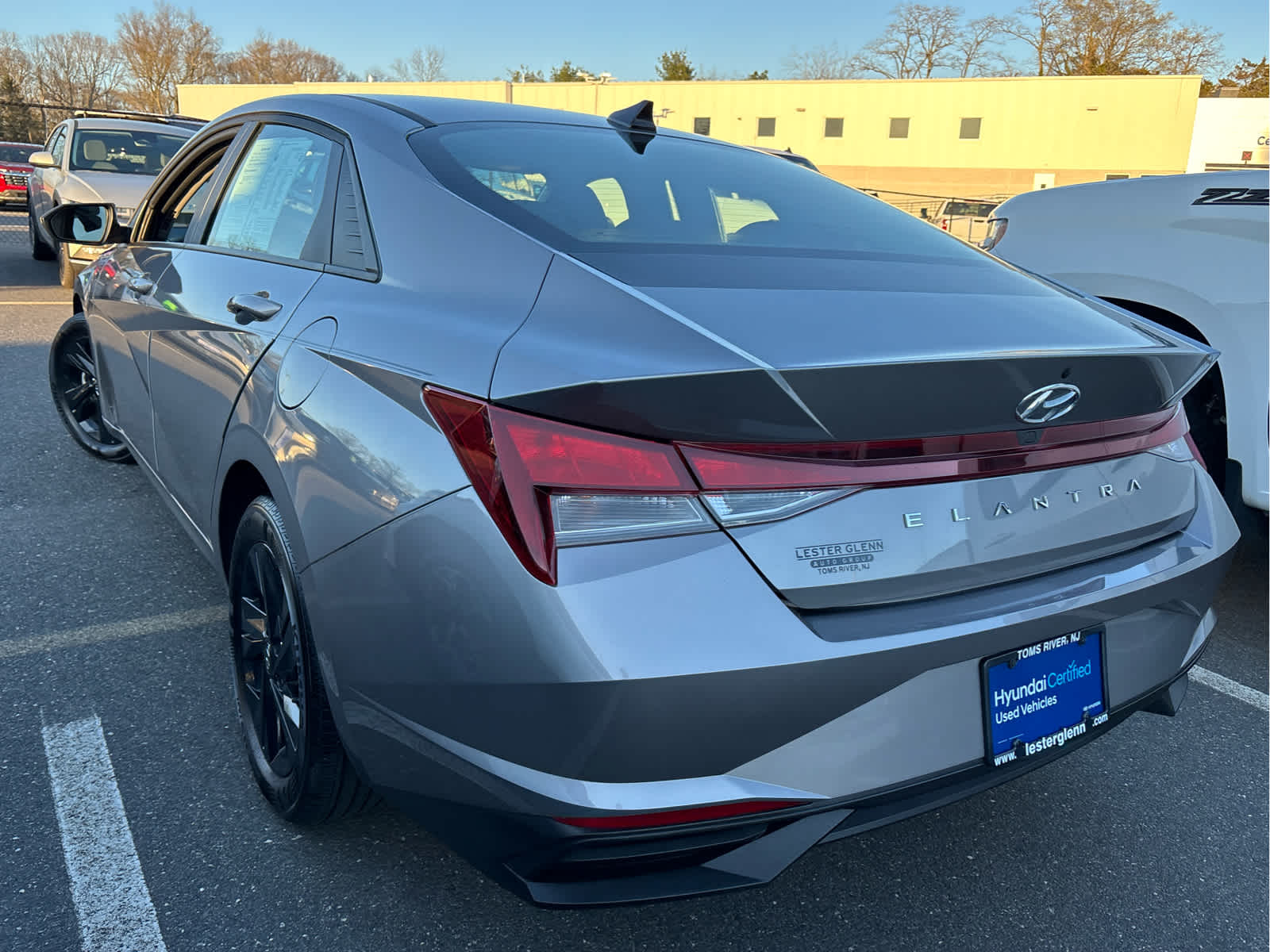 2023 Hyundai ELANTRA SEL