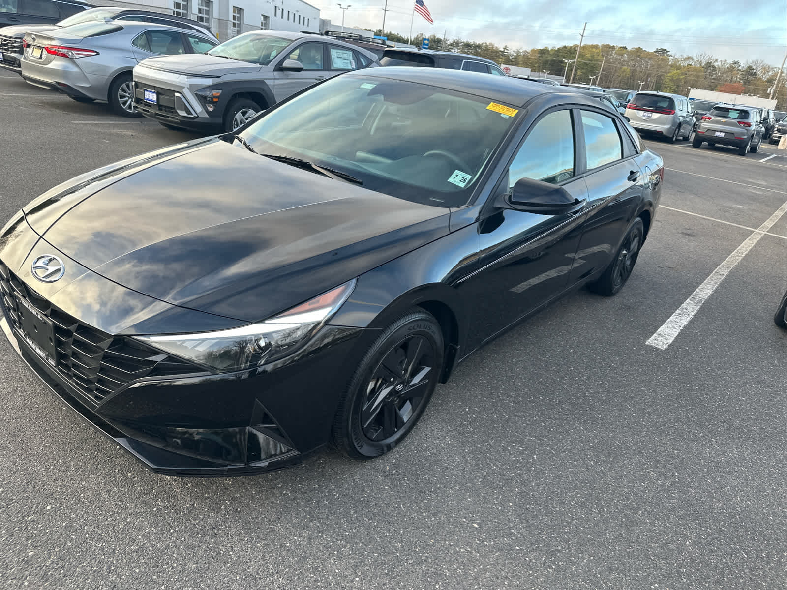 2023 Hyundai ELANTRA SEL