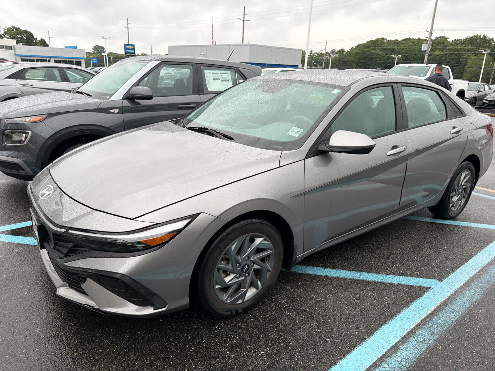 2024 Hyundai ELANTRA SEL