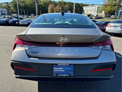 2024 Hyundai ELANTRA SEL