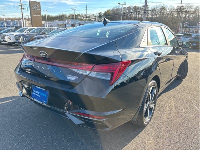 2022 Hyundai ELANTRA SEL