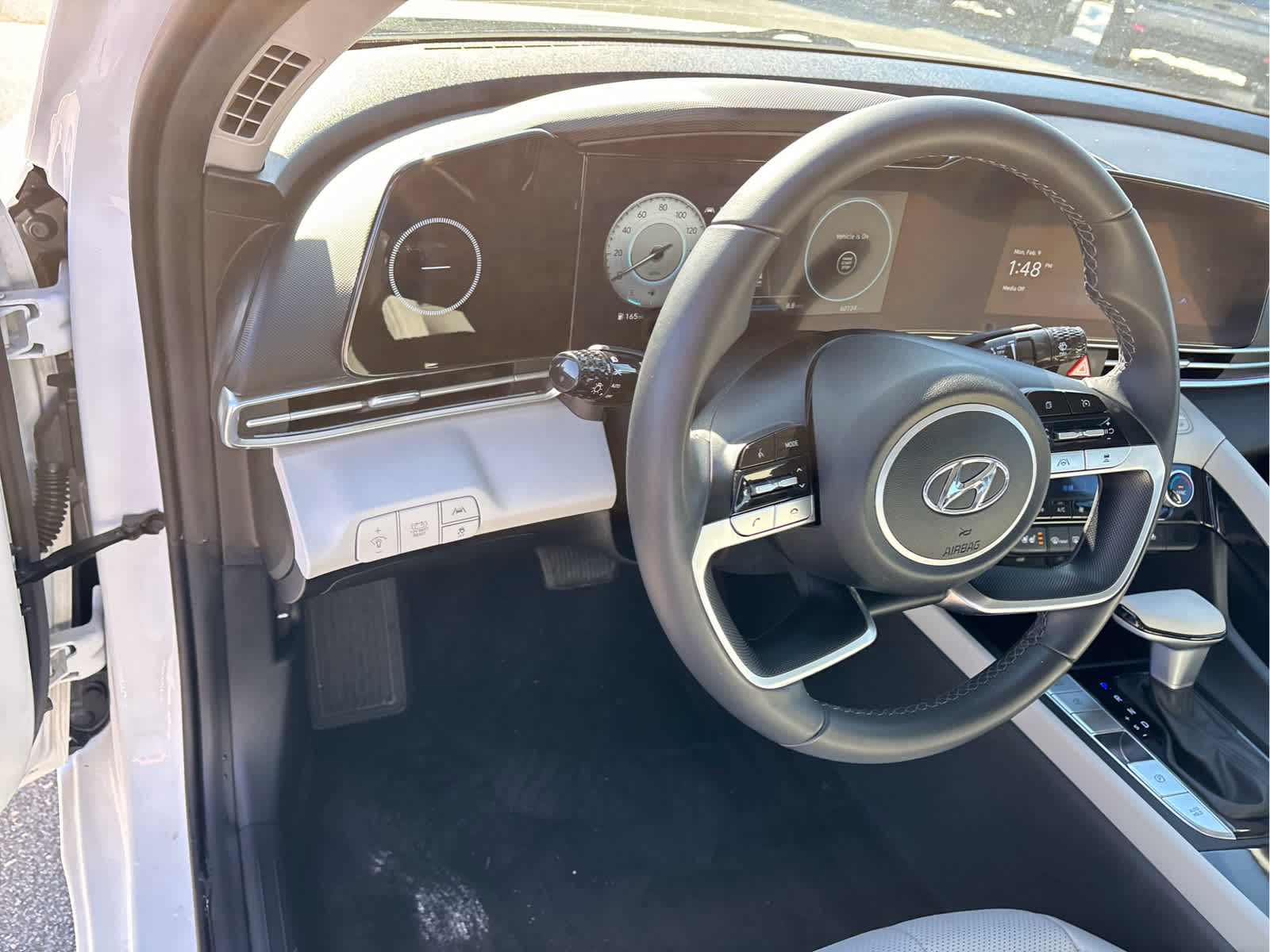 2023 Hyundai ELANTRA HYBRID Limited