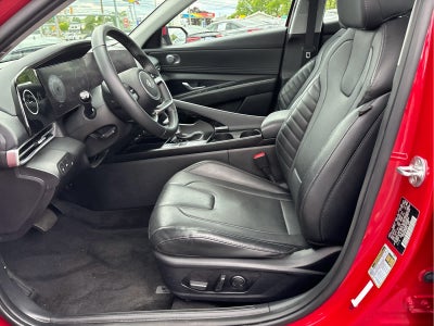 2022 Hyundai ELANTRA Limited