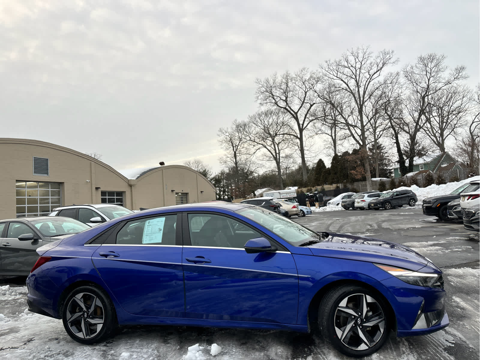 2023 Hyundai ELANTRA Limited