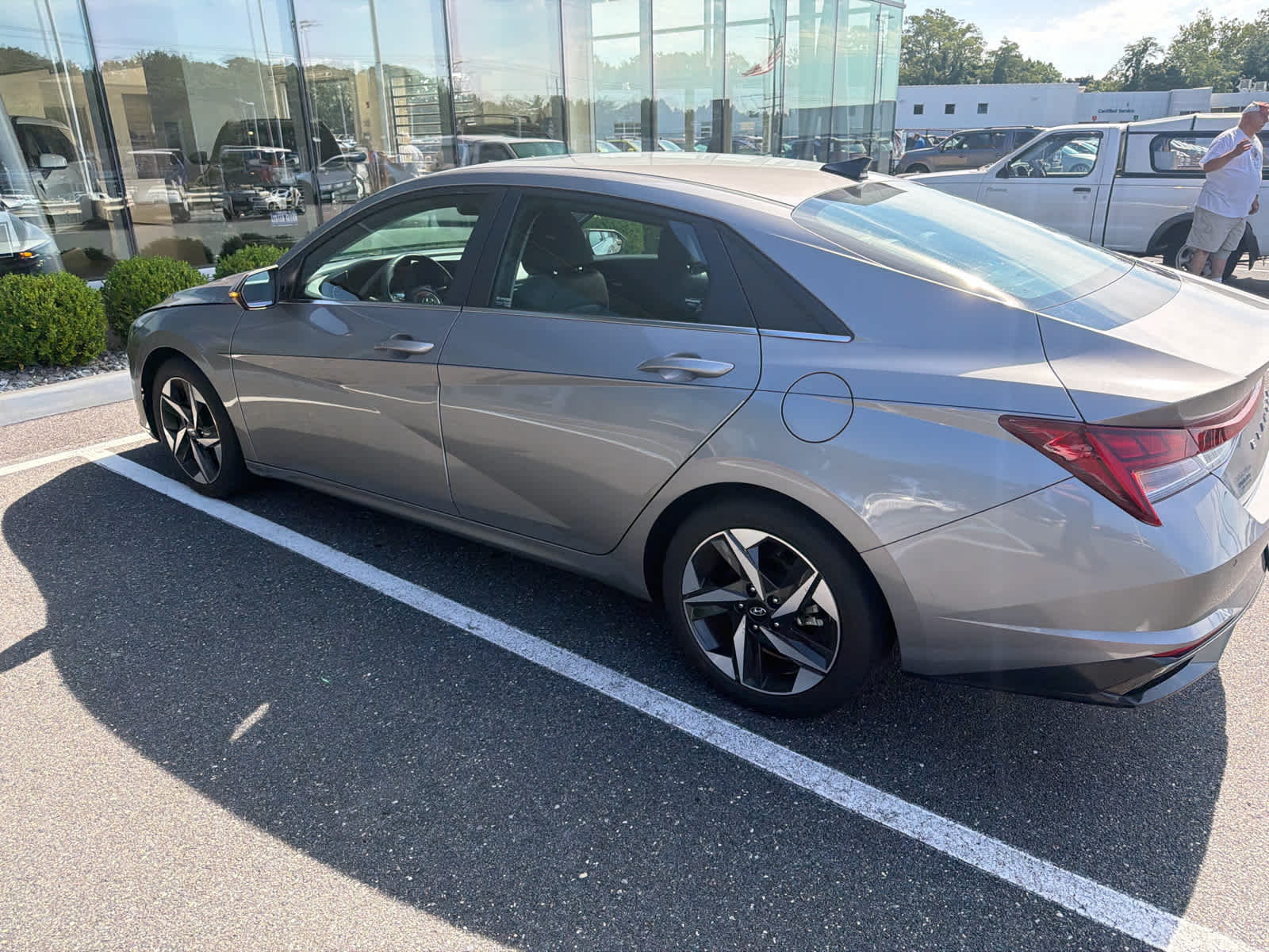2023 Hyundai ELANTRA Limited