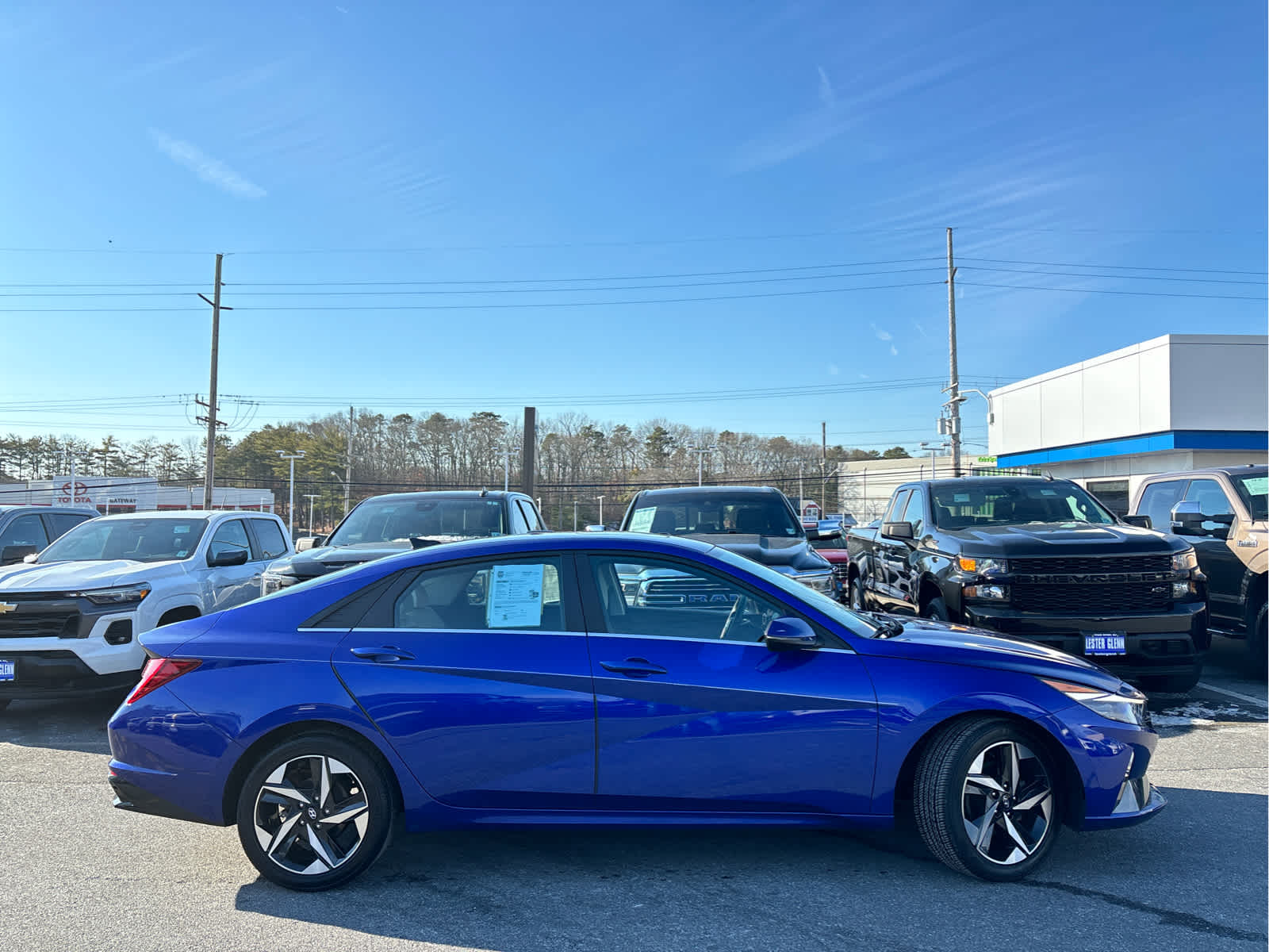 2023 Hyundai ELANTRA Limited