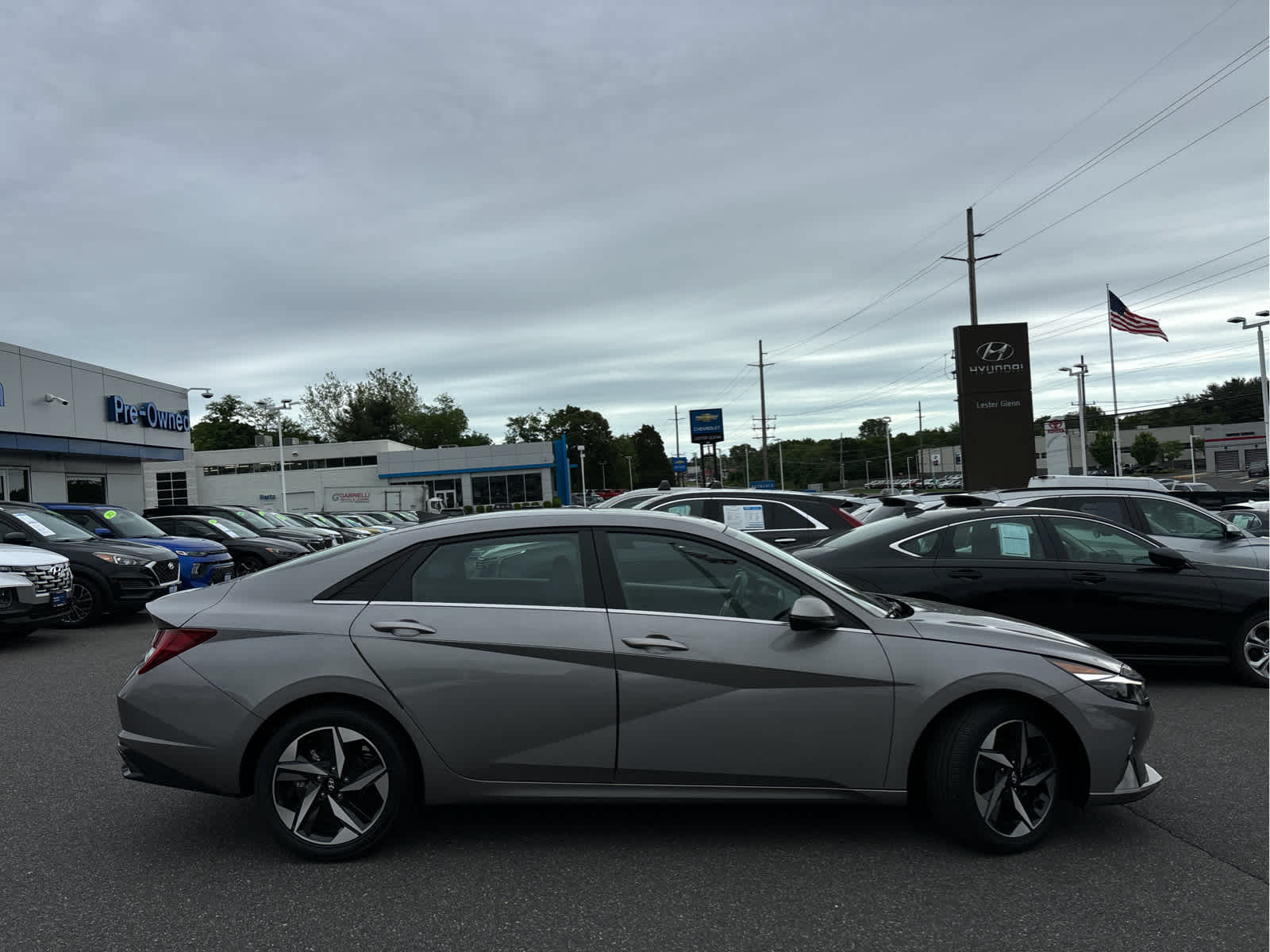 2023 Hyundai ELANTRA Limited