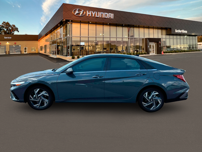 2025 Hyundai ELANTRA Limited