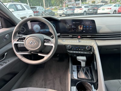 2023 Hyundai ELANTRA SEL