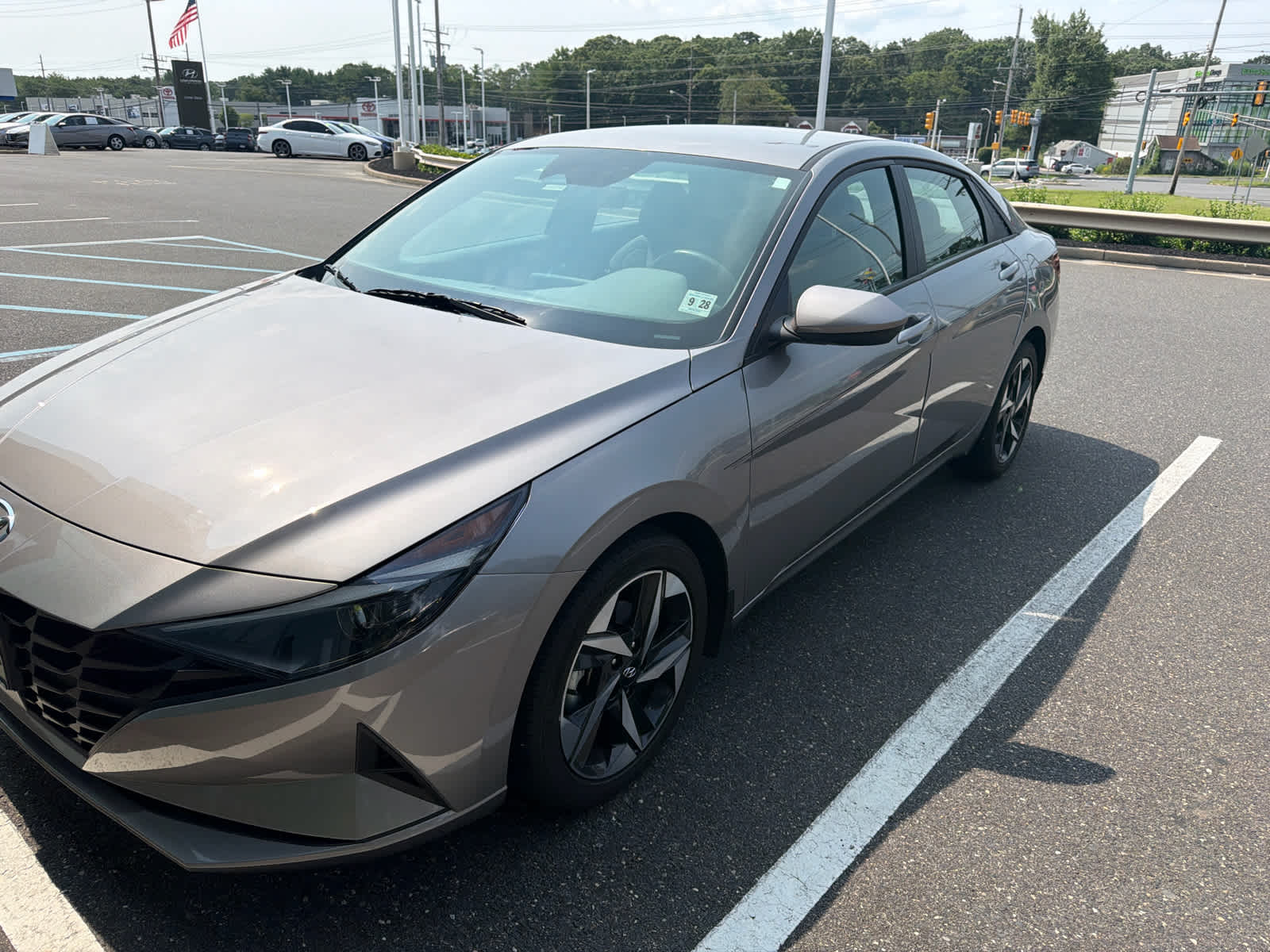 2023 Hyundai ELANTRA SEL
