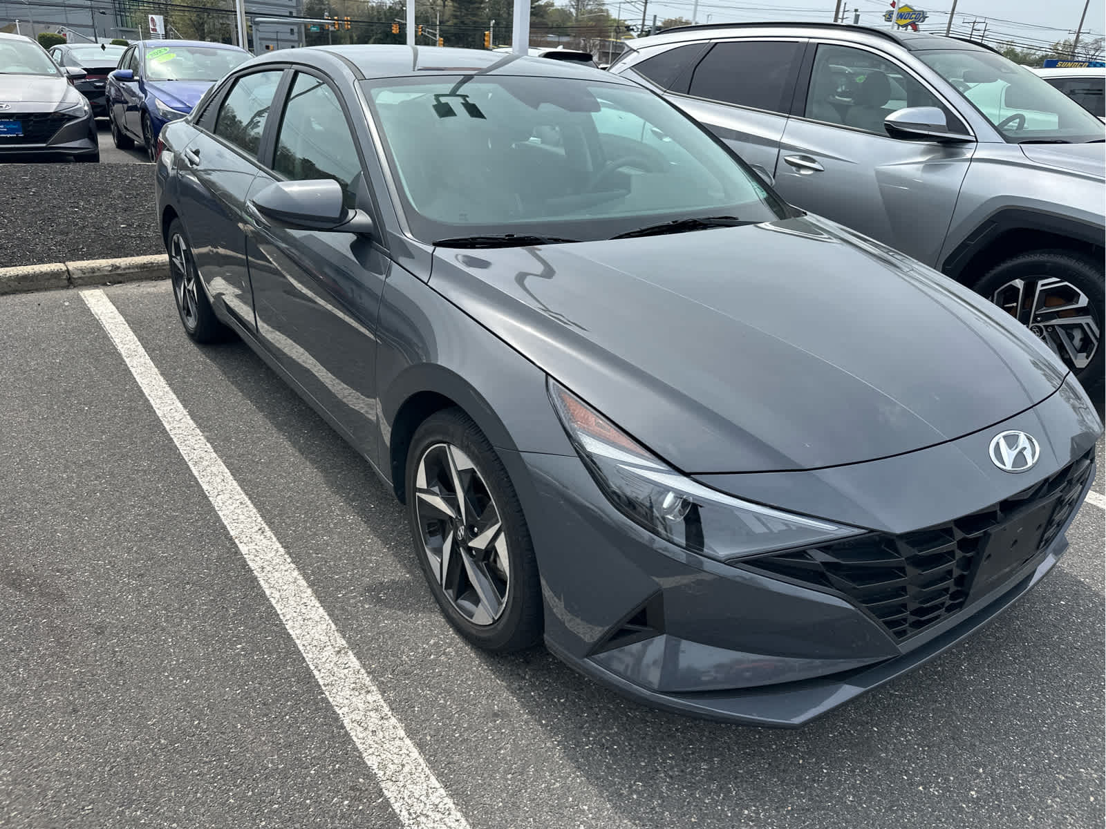 2023 Hyundai ELANTRA SEL