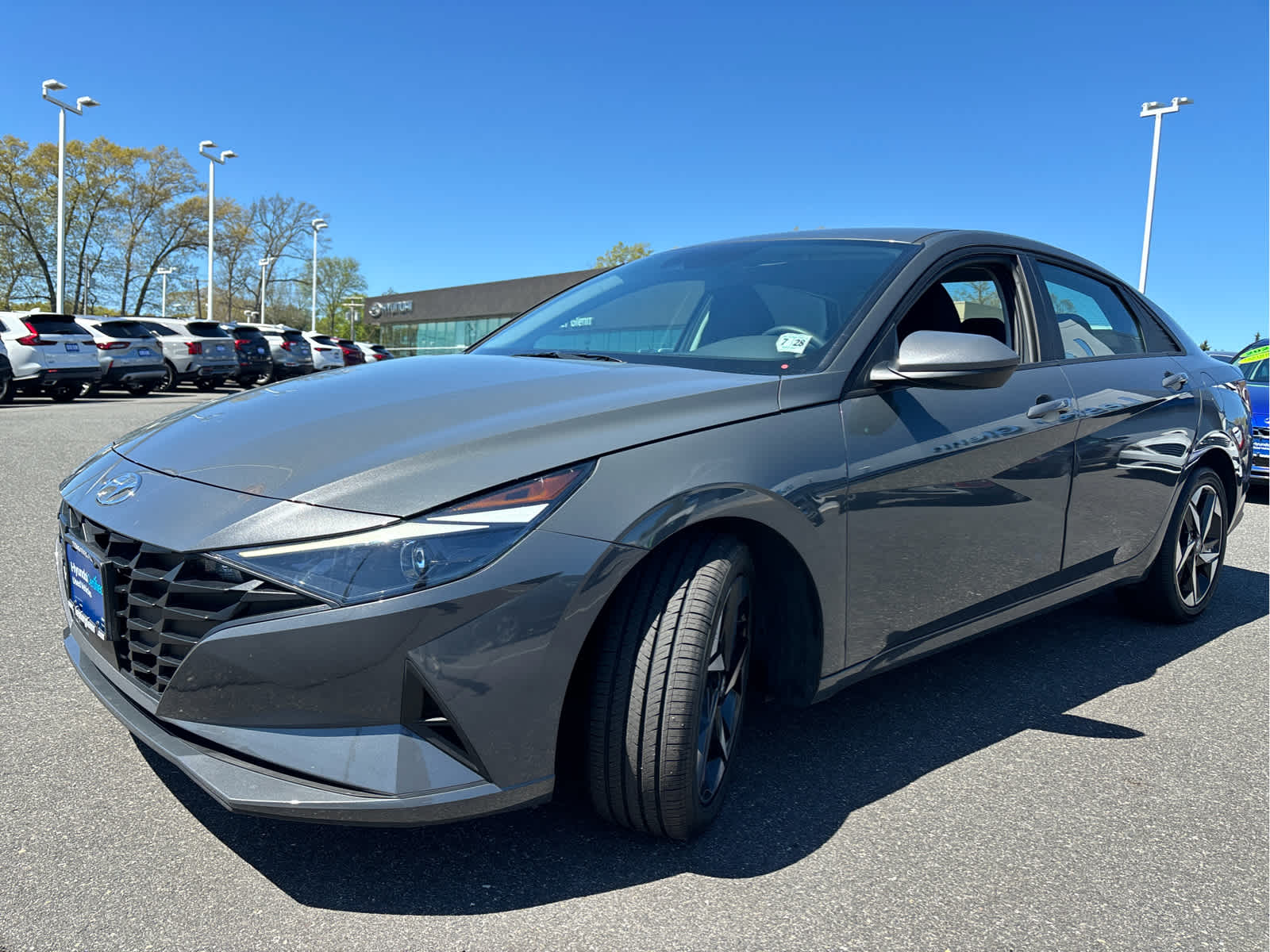 2023 Hyundai ELANTRA SEL