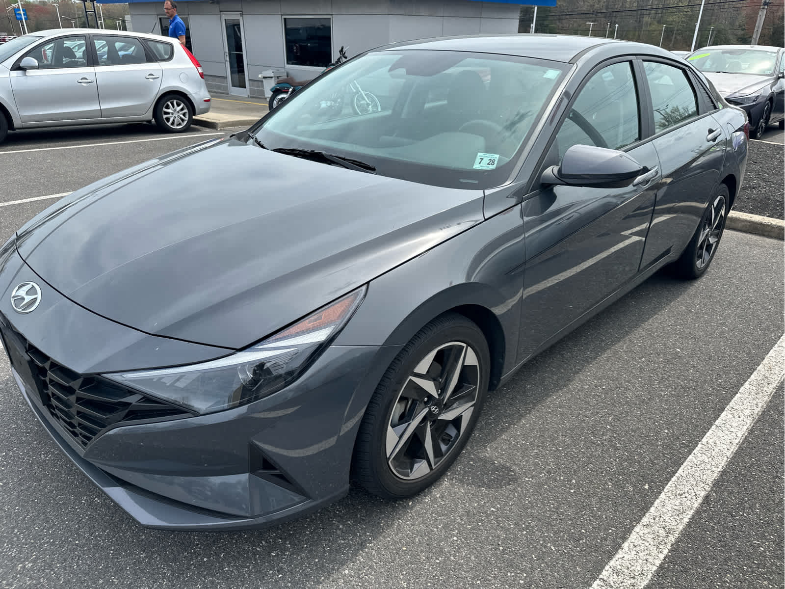 2023 Hyundai ELANTRA SEL