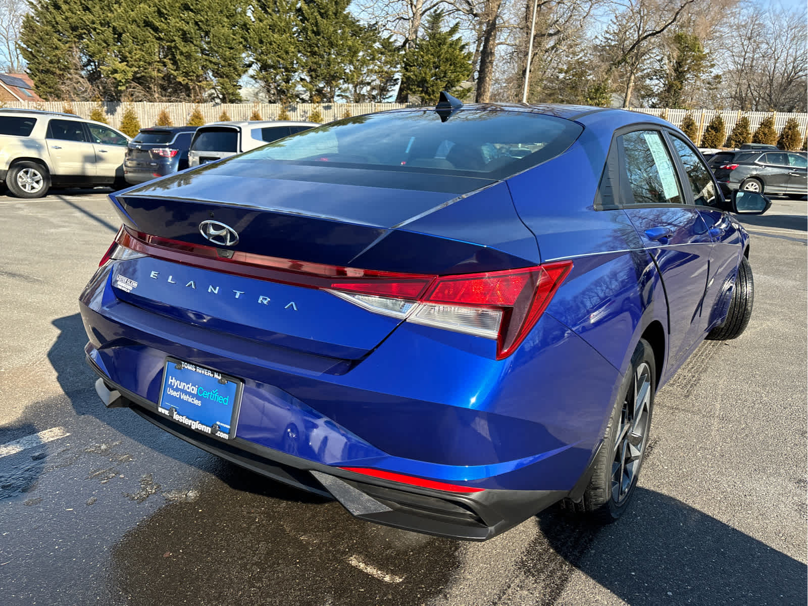 2023 Hyundai ELANTRA SEL
