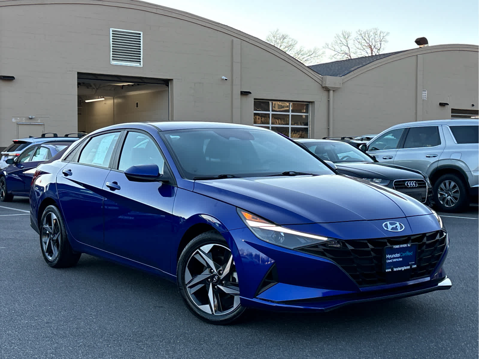 2023 Hyundai ELANTRA SEL