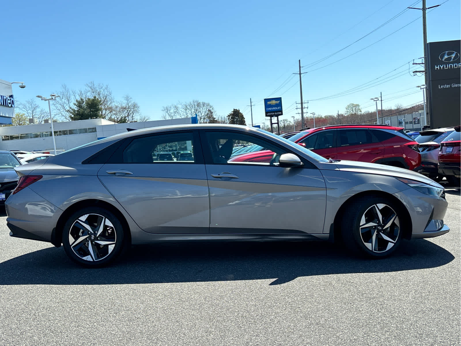 2023 Hyundai ELANTRA SEL