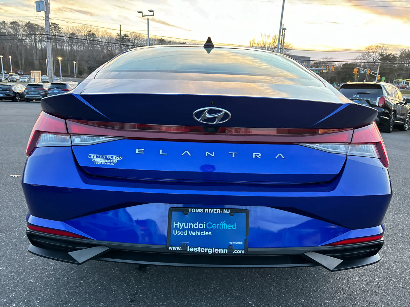 2023 Hyundai ELANTRA SEL