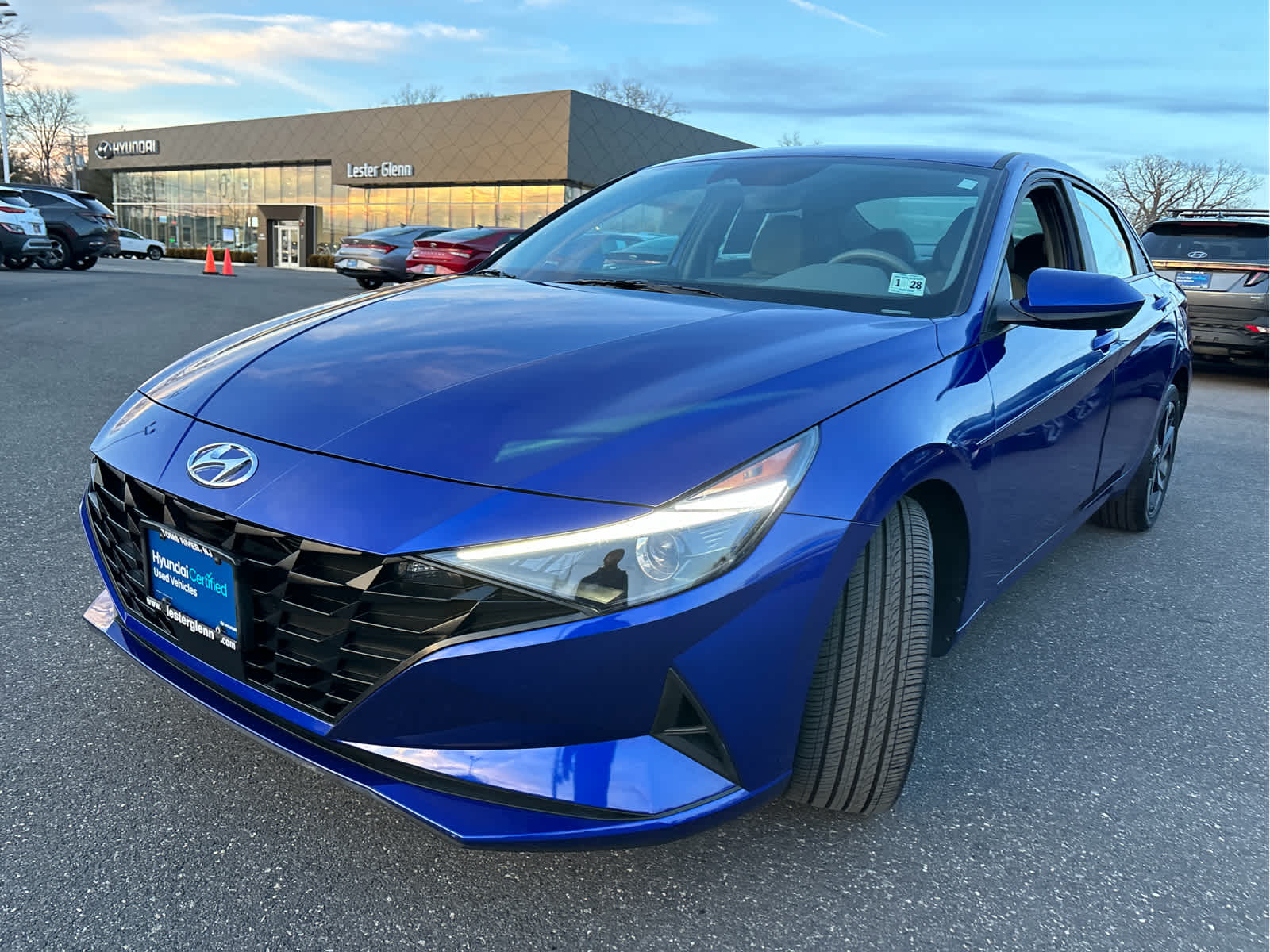 2023 Hyundai ELANTRA SEL