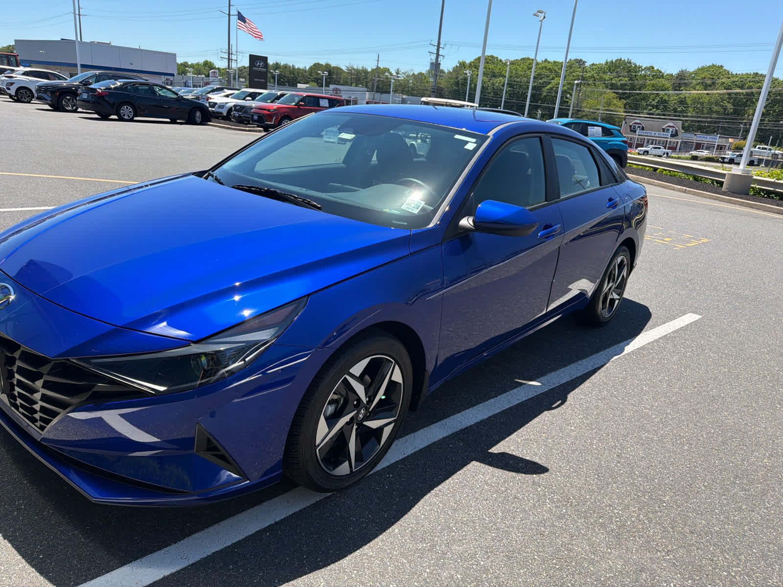 2023 Hyundai ELANTRA SEL