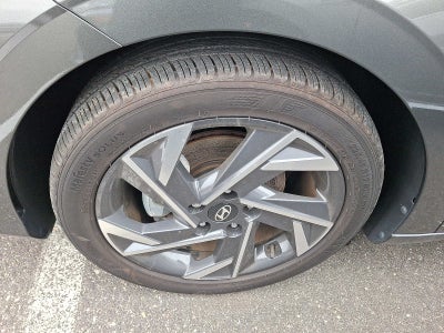 2024 Hyundai ELANTRA SEL Convenience