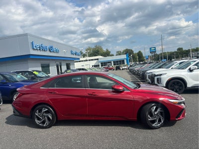 2024 Hyundai ELANTRA SEL