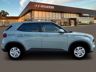 2026 Hyundai VENUE SE