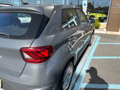 2024 Hyundai VENUE SE