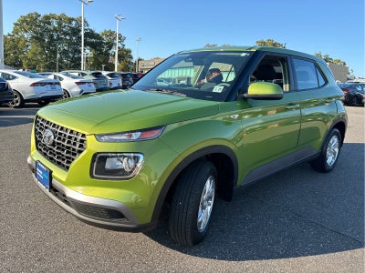 2024 Hyundai VENUE SE