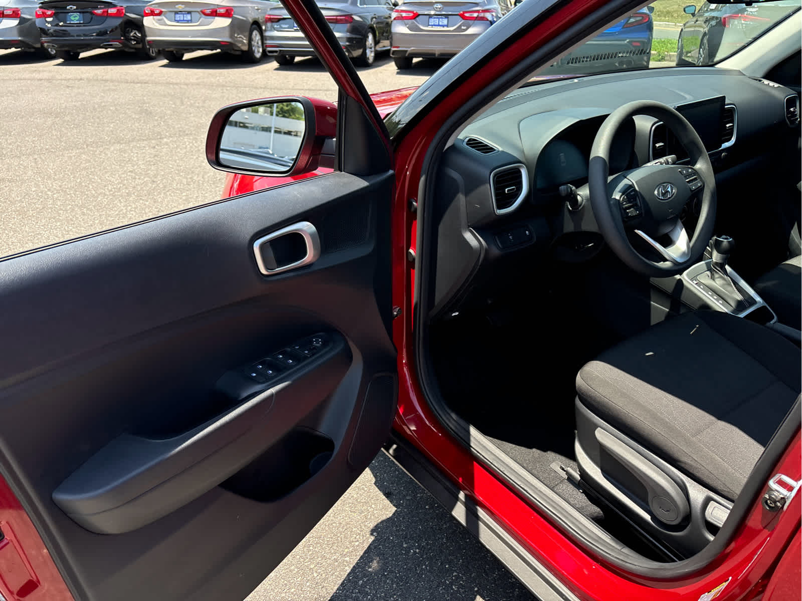2023 Hyundai VENUE SE