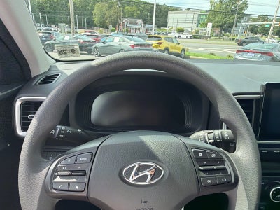 2023 Hyundai VENUE SE